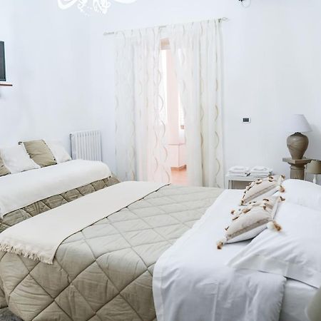 il MaRì Bed & Breakfast Taranto Ngoại thất bức ảnh