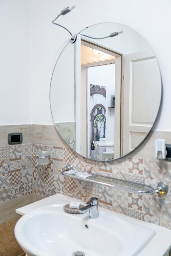 il MaRì Bed & Breakfast Taranto Ngoại thất bức ảnh