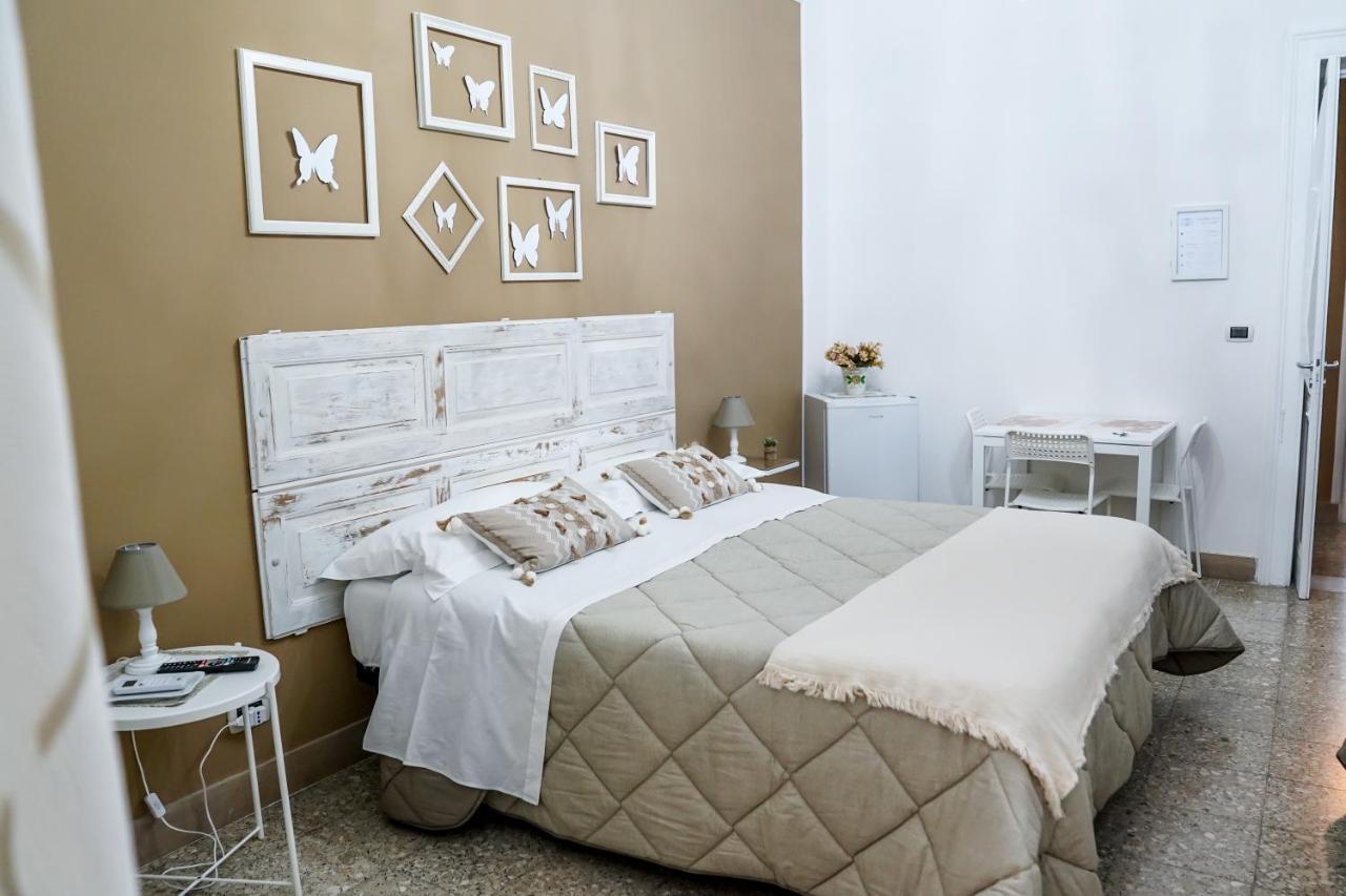 il MaRì Bed & Breakfast Taranto Ngoại thất bức ảnh