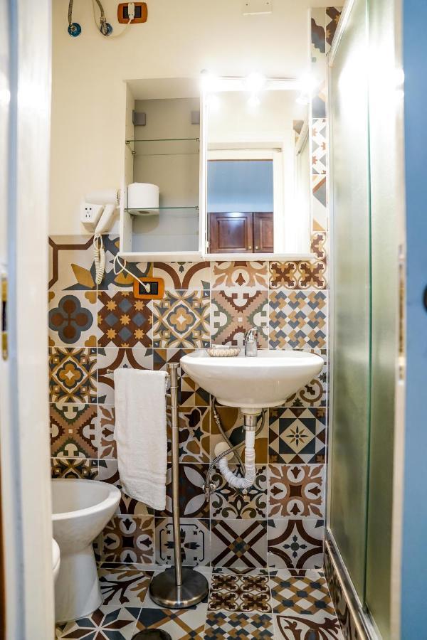 il MaRì Bed & Breakfast Taranto Ngoại thất bức ảnh